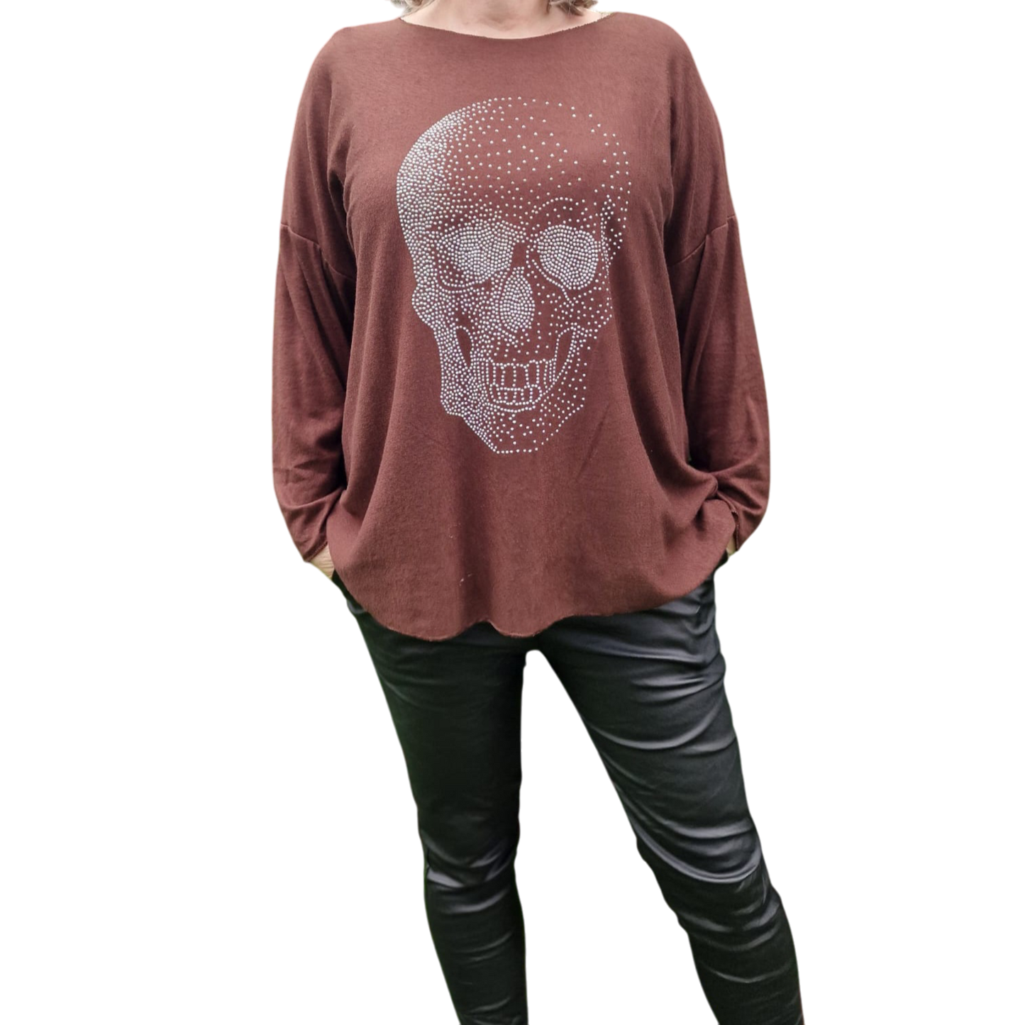 Pullover mit Totenkopf