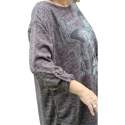 Pullover mit Schmetterlingsdruck und Strasssteinen